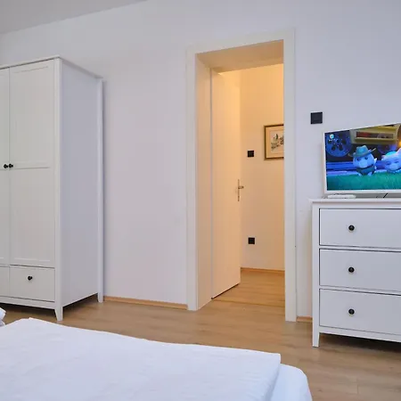 Fuer 4 Personen Ca, 80 M Sup2 In Split, Dalmatien Gespanschaft Dalmatien Apartament *