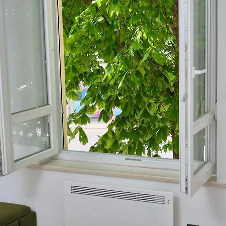 Apartament Fuer 4 Personen Ca, 80 M Sup2 In Split, Dalmatien Gespanschaft Dalmatien *