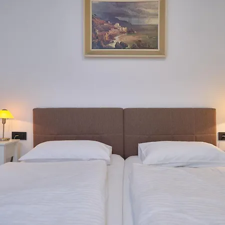 Apartament Fuer 4 Personen Ca, 80 M Sup2 In Split, Dalmatien Gespanschaft Dalmatien Split